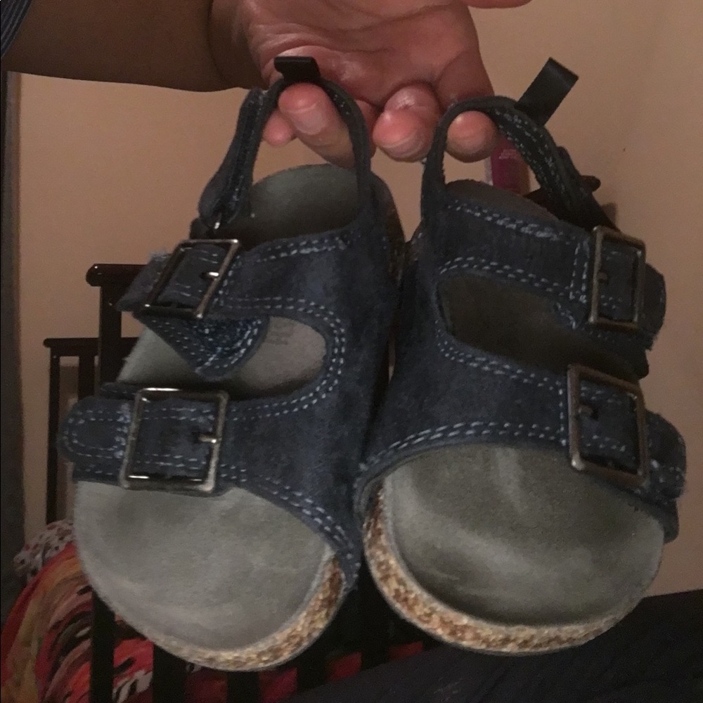 Sandals - Picture 2 of 2